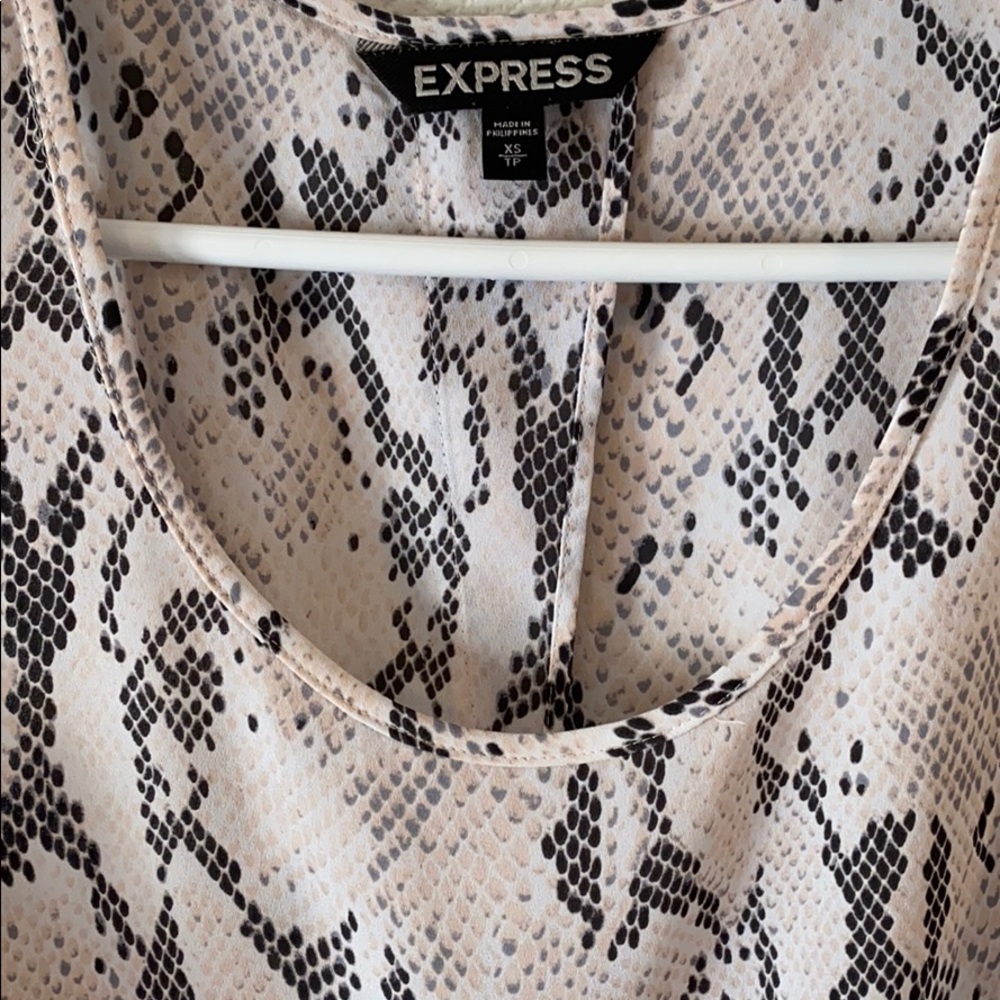 Express Tank - Picture 4 of 4